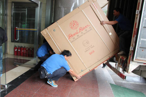 青山湖钢琴贵重工艺品无忧运
